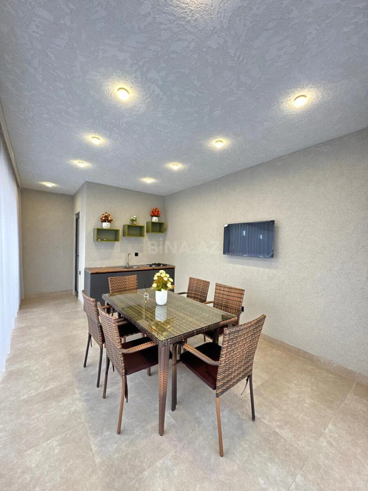 Satılır 4 otaqlı həyət evi 190 m²