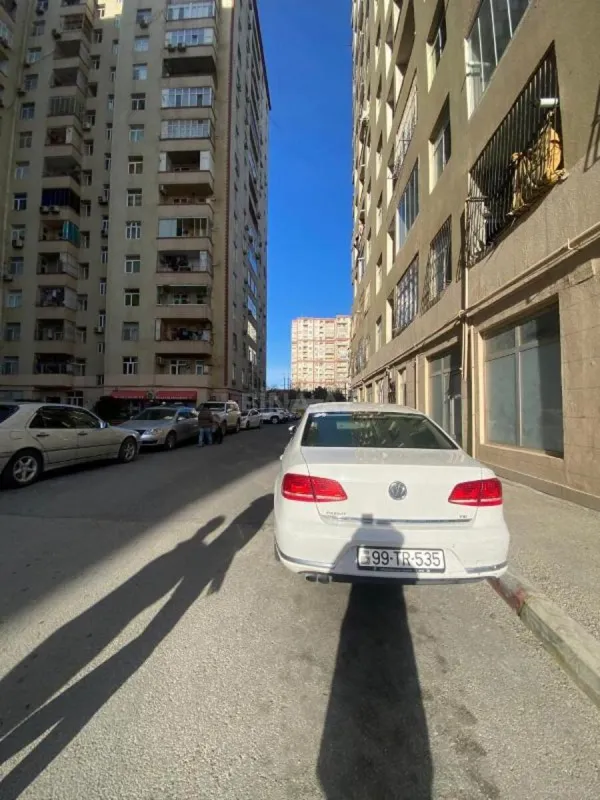 Satılır obyekt 285 m²