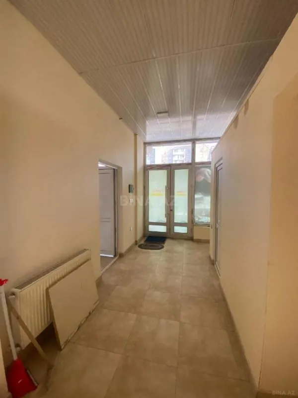 Satılır obyekt 285 m²