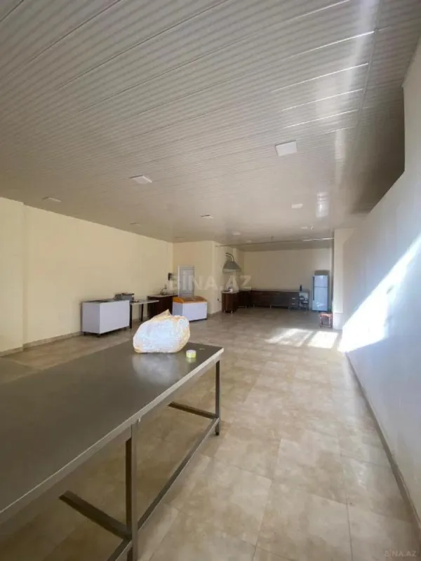 Satılır obyekt 285 m²