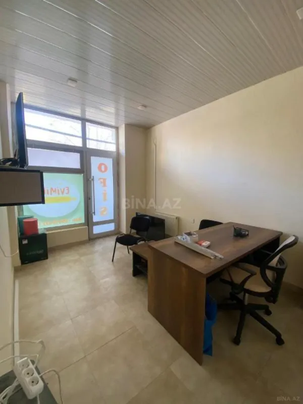 Satılır obyekt 285 m²