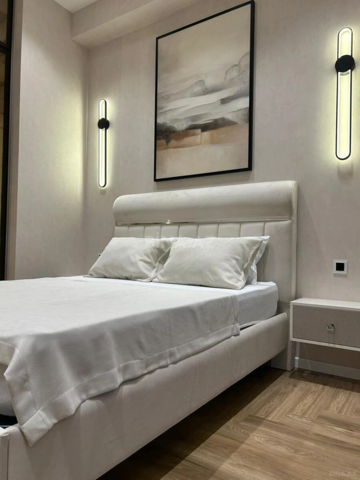 Kirayə verilir 2 otaqlı mənzil 66 m²