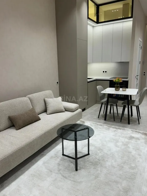 Kirayə verilir 2 otaqlı mənzil 66 m²