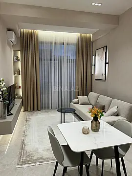 Kirayə verilir 2 otaqlı mənzil 66 m²