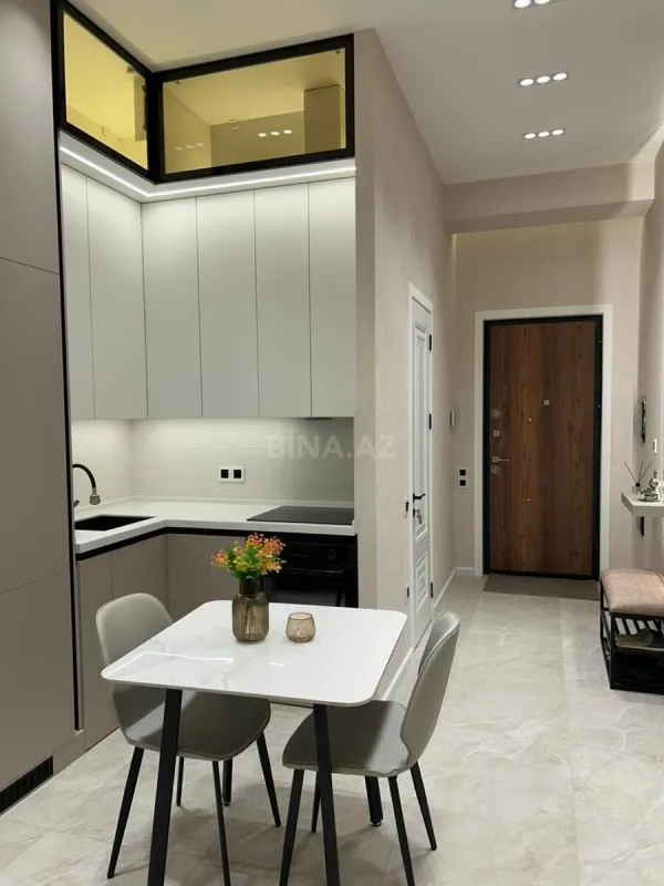Kirayə verilir 2 otaqlı mənzil 66 m²