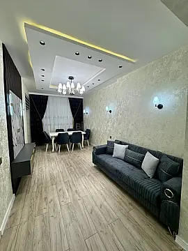 Satılır 2 otaqlı mənzil 85 m²