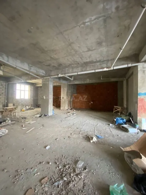 Satılır obyekt 400 m²