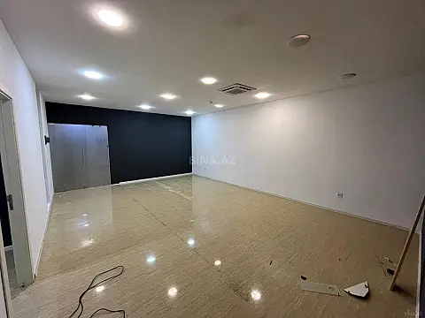 Kirayə verilir 3 otaqlı ofis 160 m²