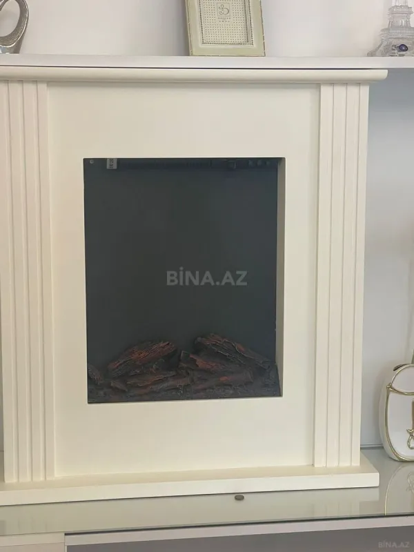 Kirayə verilir 4 otaqlı mənzil 200 m²