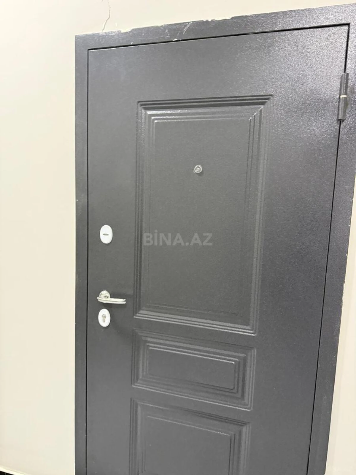 Satılır 3 otaqlı mənzil 108 m²