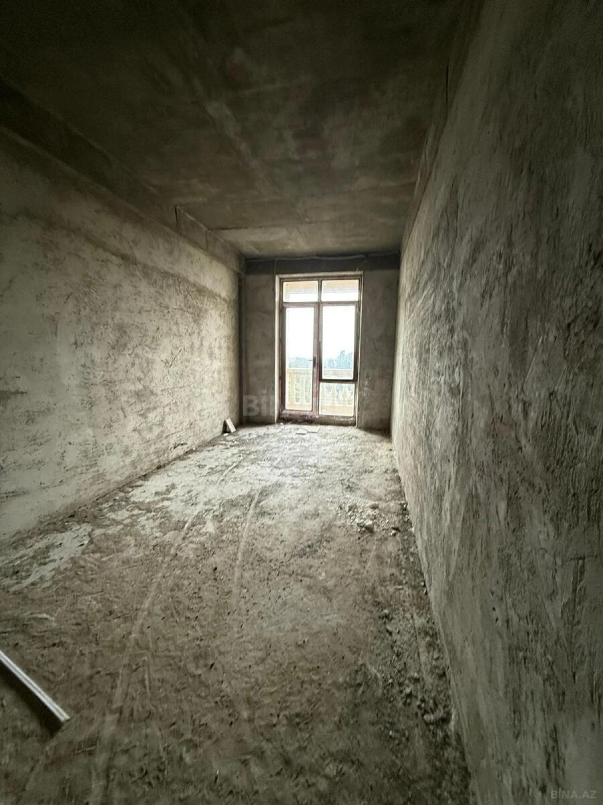 Satılır 3 otaqlı mənzil 108 m²