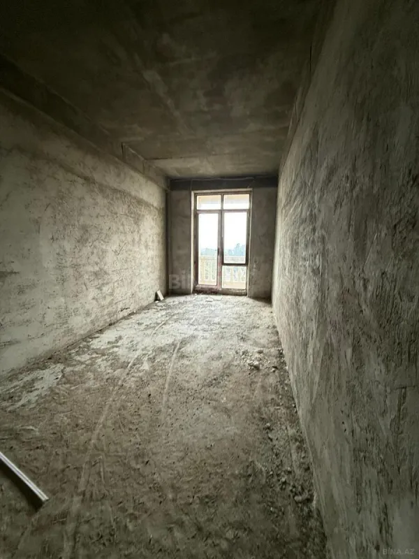 Satılır 3 otaqlı mənzil 108 m²