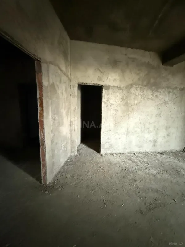 Satılır 3 otaqlı mənzil 108 m²