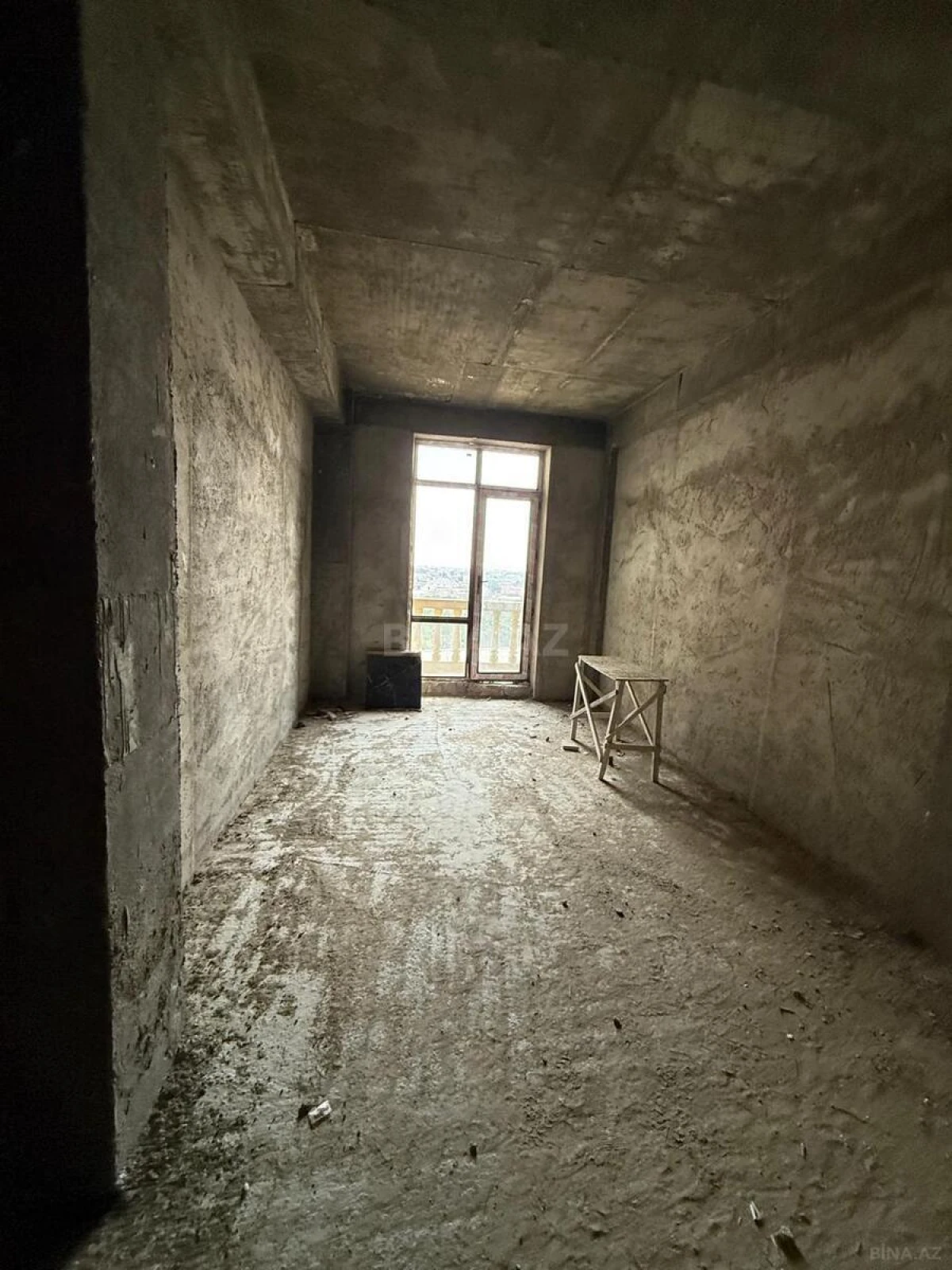 Satılır 3 otaqlı mənzil 108 m²