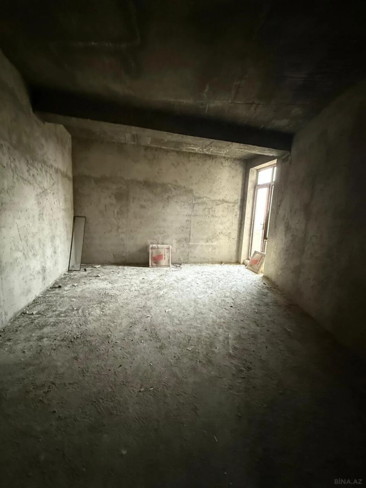 Satılır 3 otaqlı mənzil 108 m²