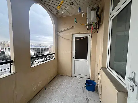 Satılır 3 otaqlı mənzil 135 m²