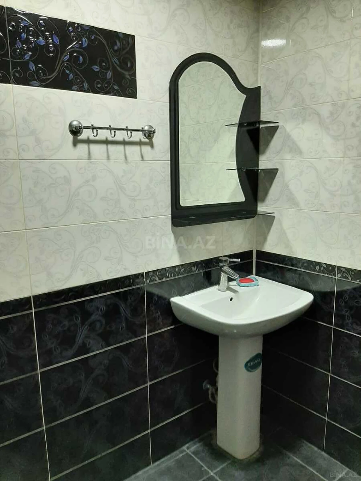 Satılır 3 otaqlı mənzil 65 m²