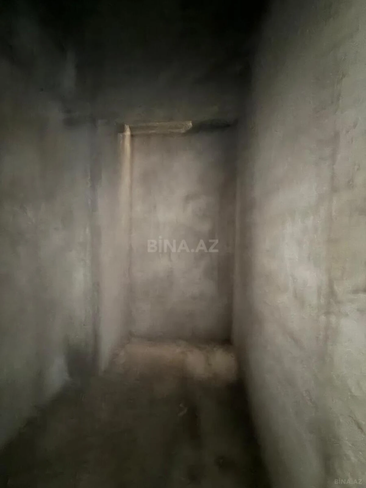 Satılır 1 otaqlı mənzil 68 m²