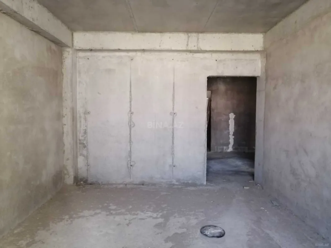 Satılır 3 otaqlı mənzil 112 m²