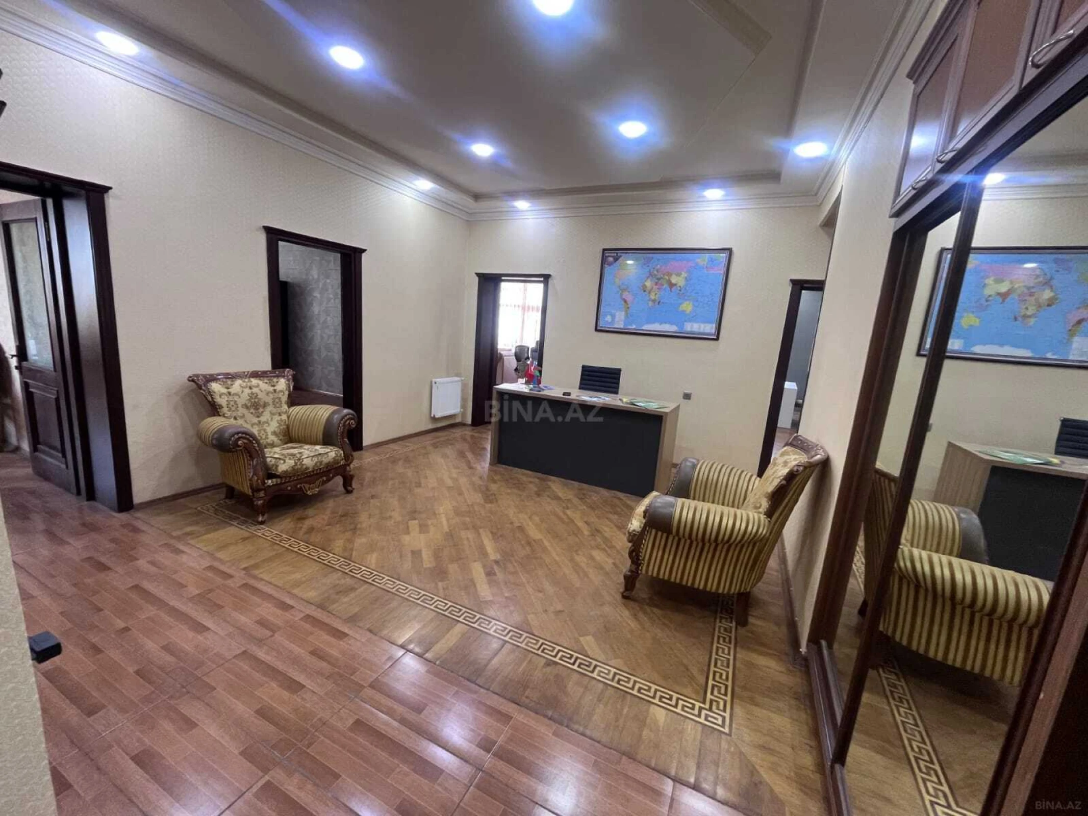 Kirayə verilir 5 otaqlı ofis 250 m²