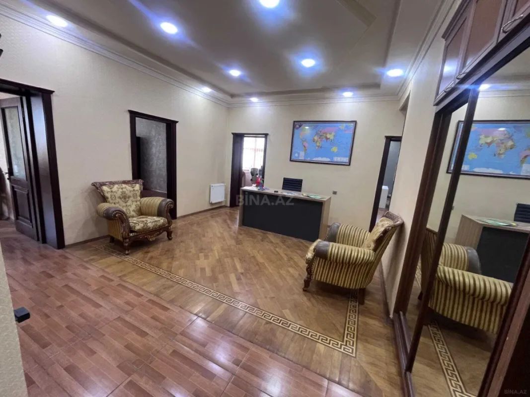 Kirayə verilir 5 otaqlı ofis 250 m²
