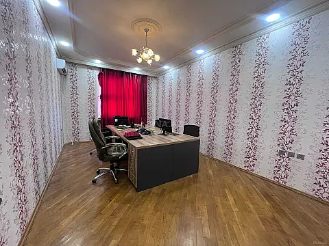 Kirayə verilir 5 otaqlı ofis 250 m² — Bakı, İnşaatçılar 5 otaq 250.00 m²