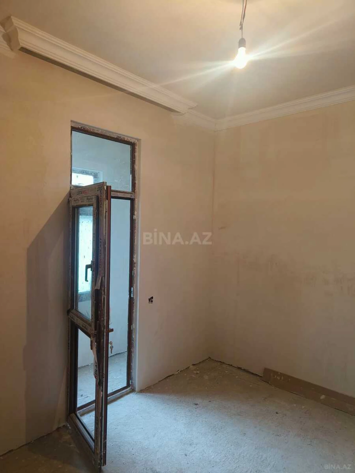 Satılır 3 otaqlı mənzil 70 m²