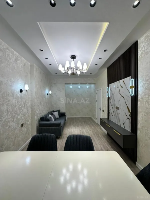 Satılır 2 otaqlı mənzil 85 m²