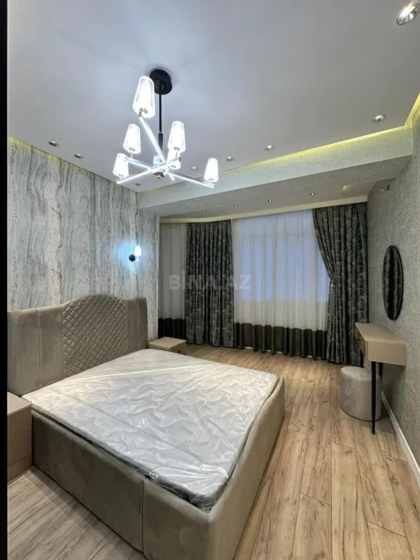 Satılır 2 otaqlı mənzil 85 m²