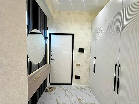 Satılır 2 otaqlı mənzil 85 m²