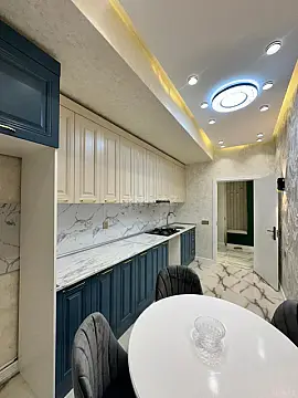 Satılır 2 otaqlı mənzil 78 m²