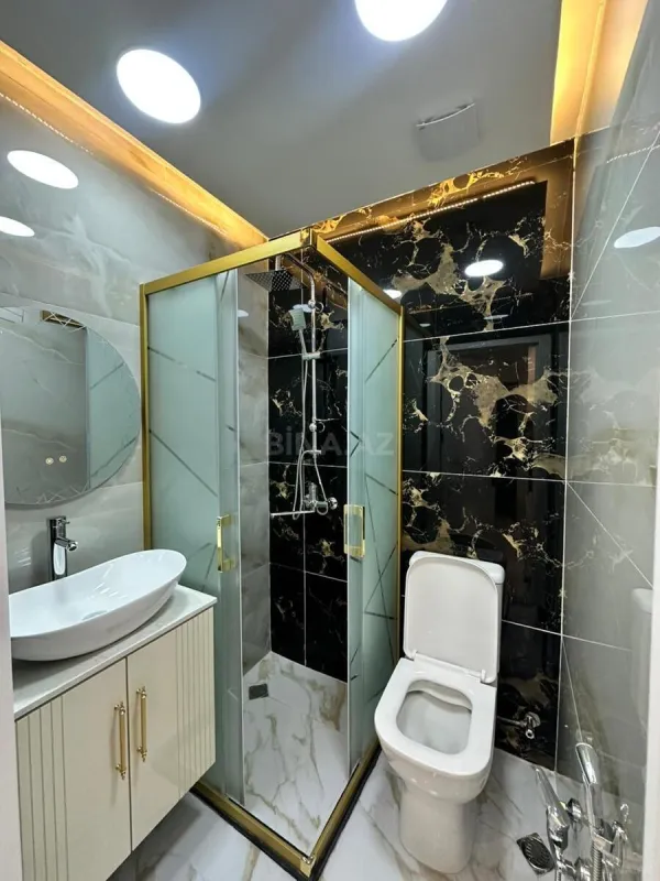 Satılır 2 otaqlı mənzil 78 m²