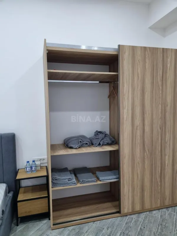 Satılır 2 otaqlı mənzil 93 m²