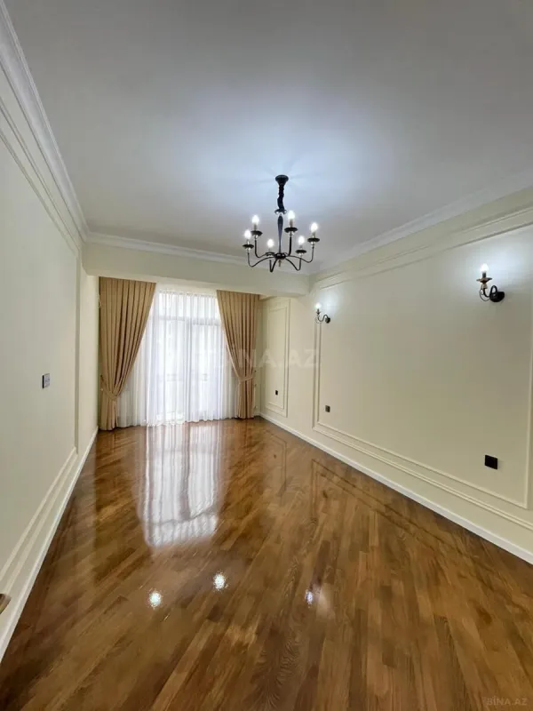 Satılır 3 otaqlı mənzil 100 m²