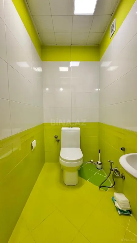 Satılır 3 otaqlı mənzil 125 m²