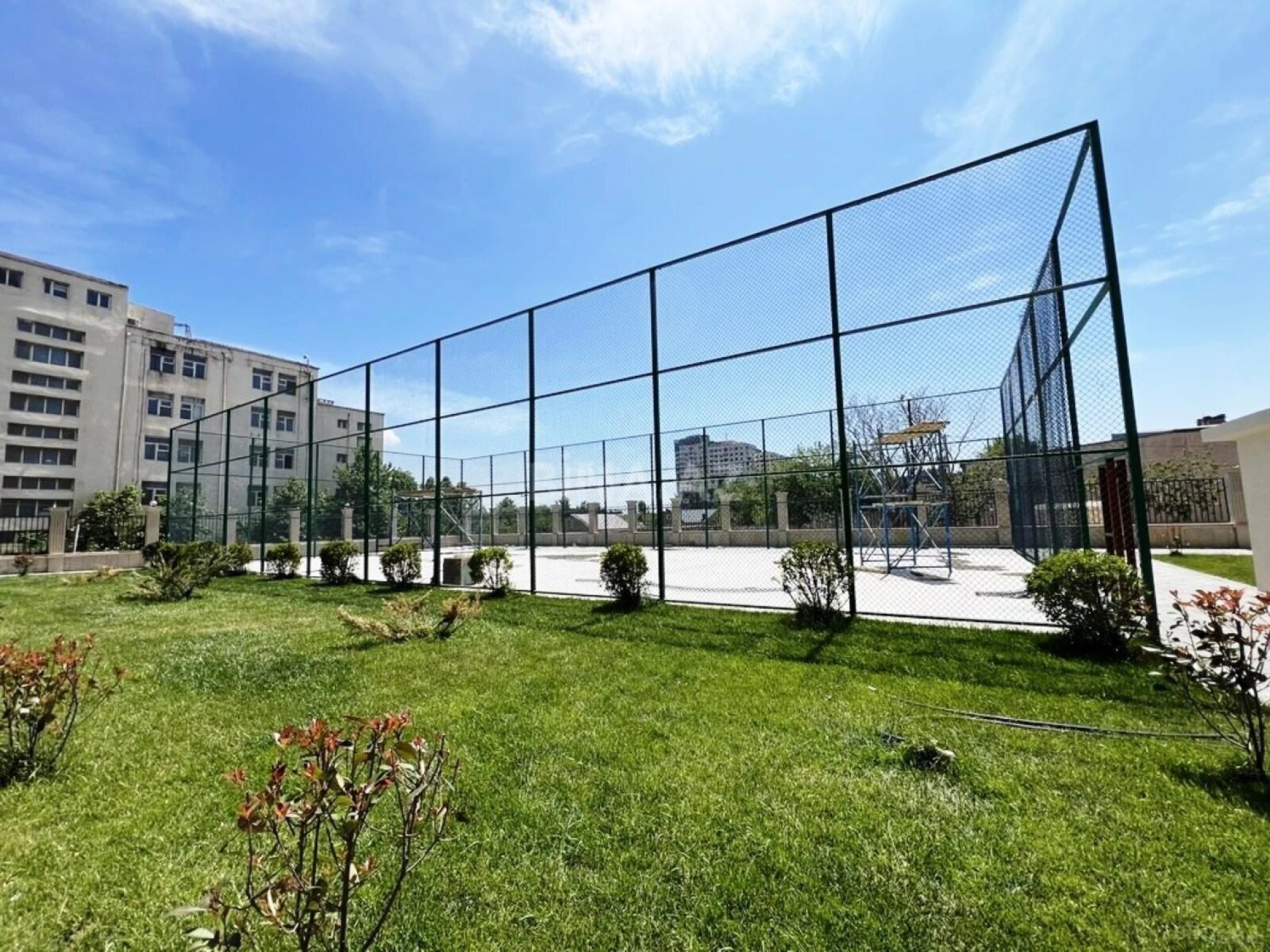 Satılır 2 otaqlı mənzil 65 m²