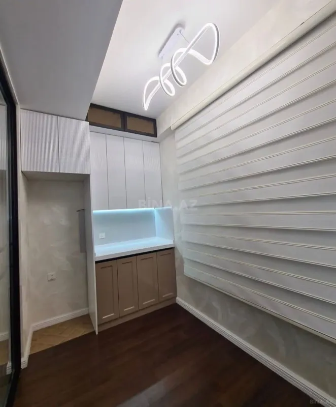 Kirayə verilir 2 otaqlı mənzil 55 m²