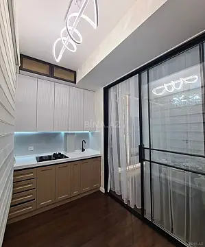Kirayə verilir 2 otaqlı mənzil 55 m²