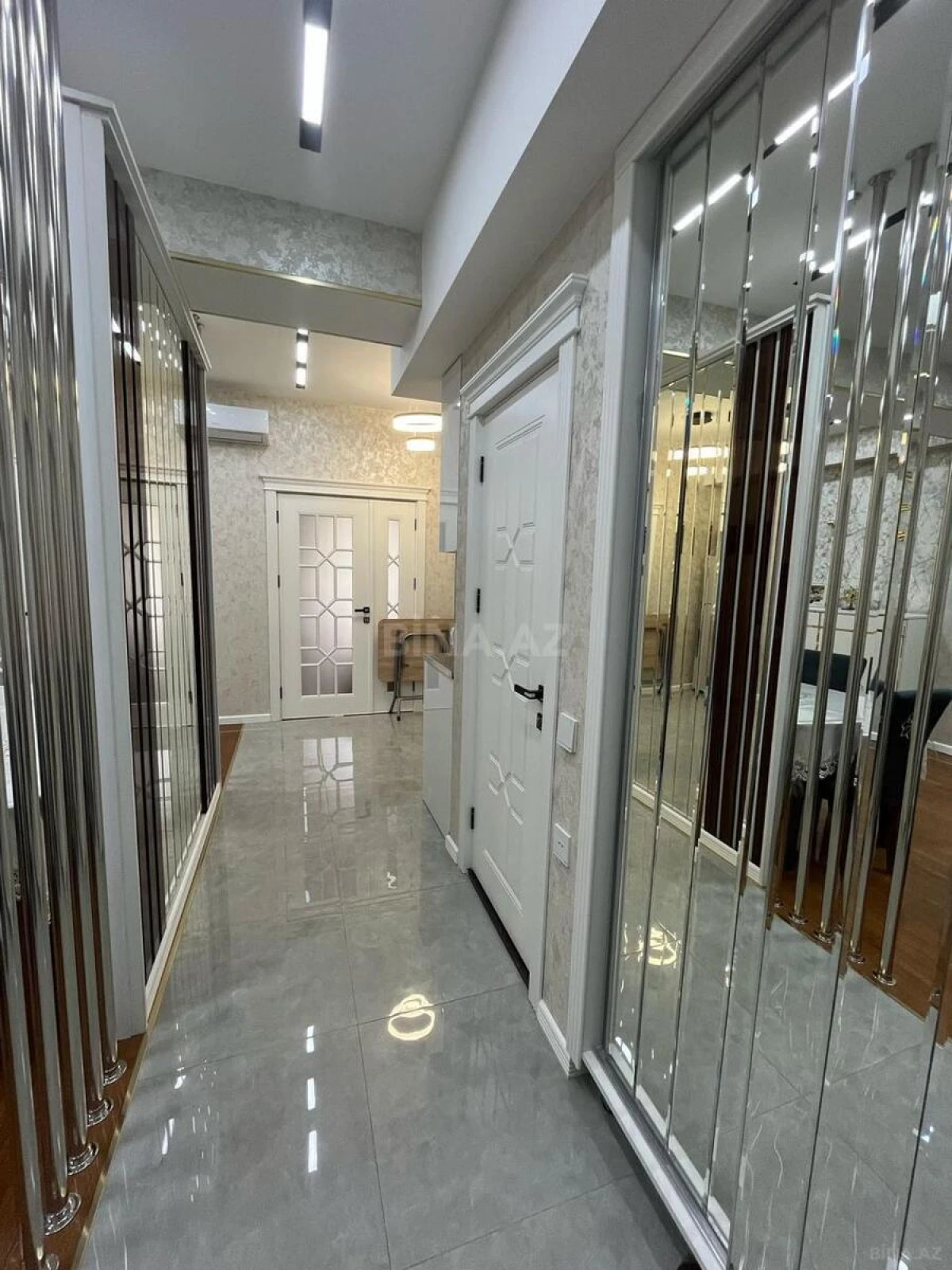 Satılır 3 otaqlı mənzil 66 m²