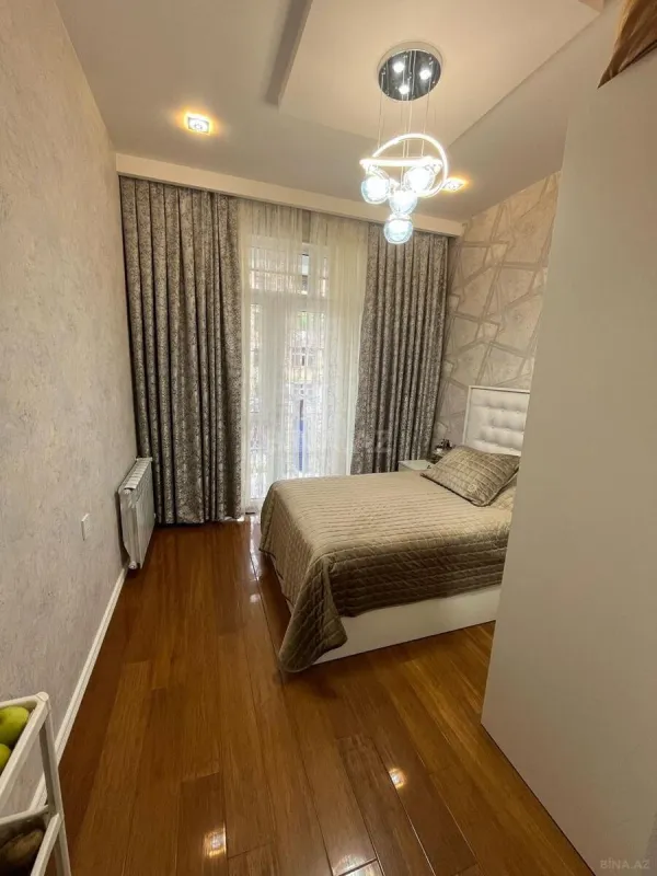 Satılır 3 otaqlı mənzil 66 m²