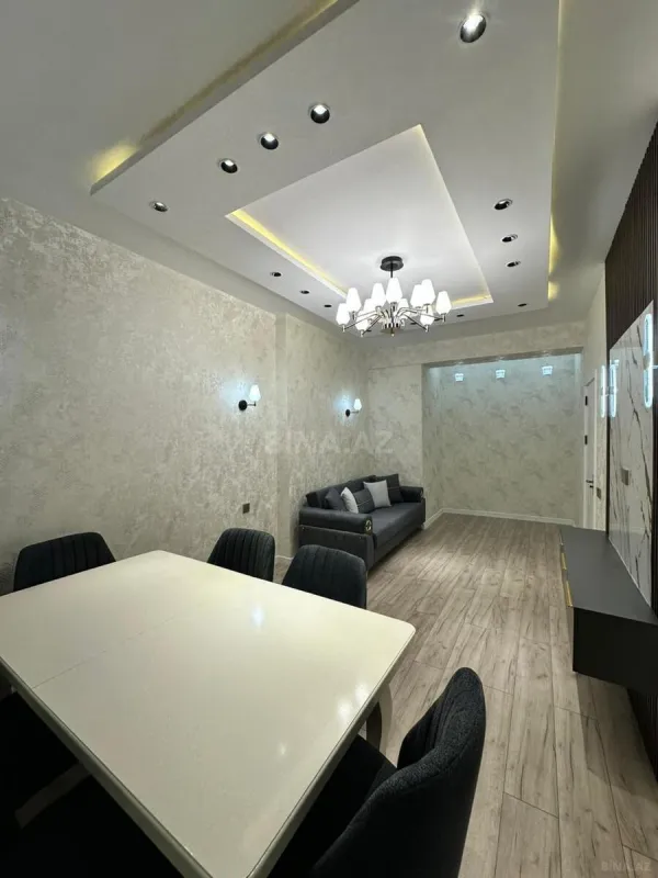 Satılır 2 otaqlı mənzil 85 m²