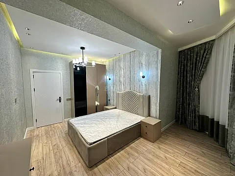 Satılır 2 otaqlı mənzil 85 m²