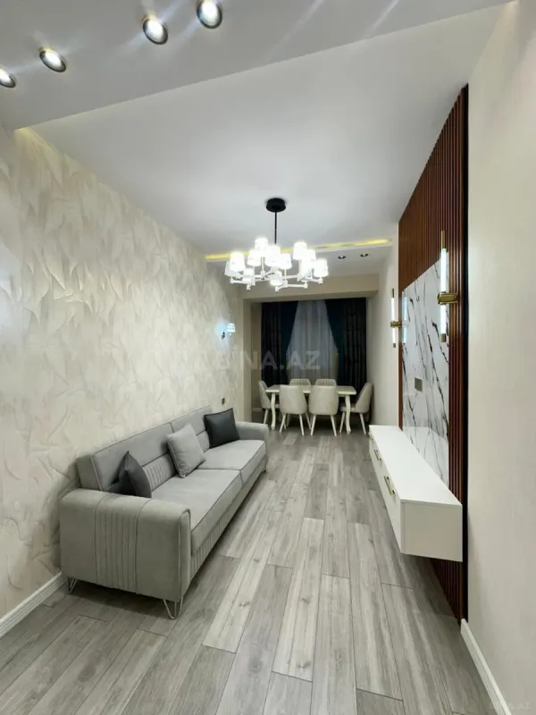Satılır 2 otaqlı mənzil 78 m²