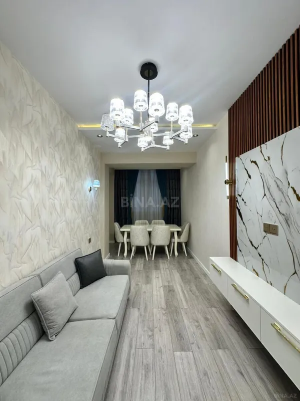 Satılır 2 otaqlı mənzil 78 m²