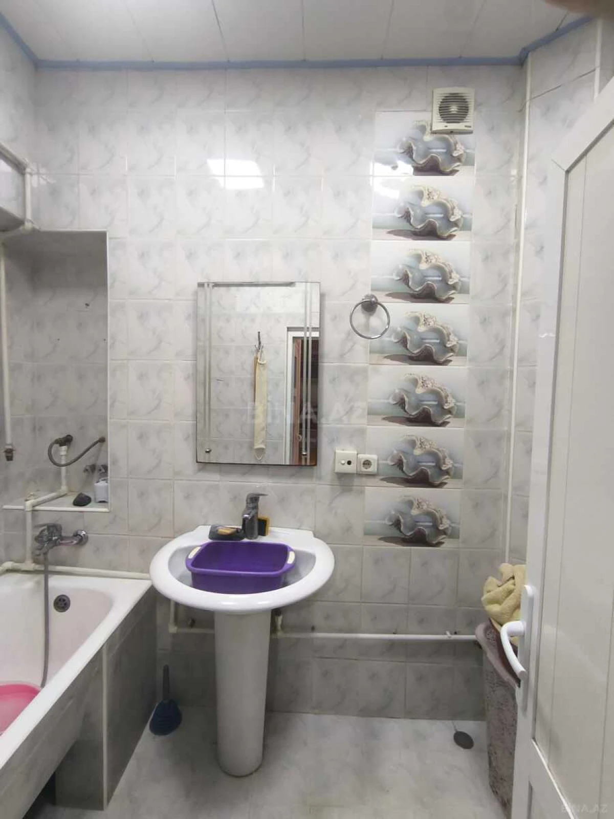 Kirayə verilir 2 otaqlı mənzil 60 m²