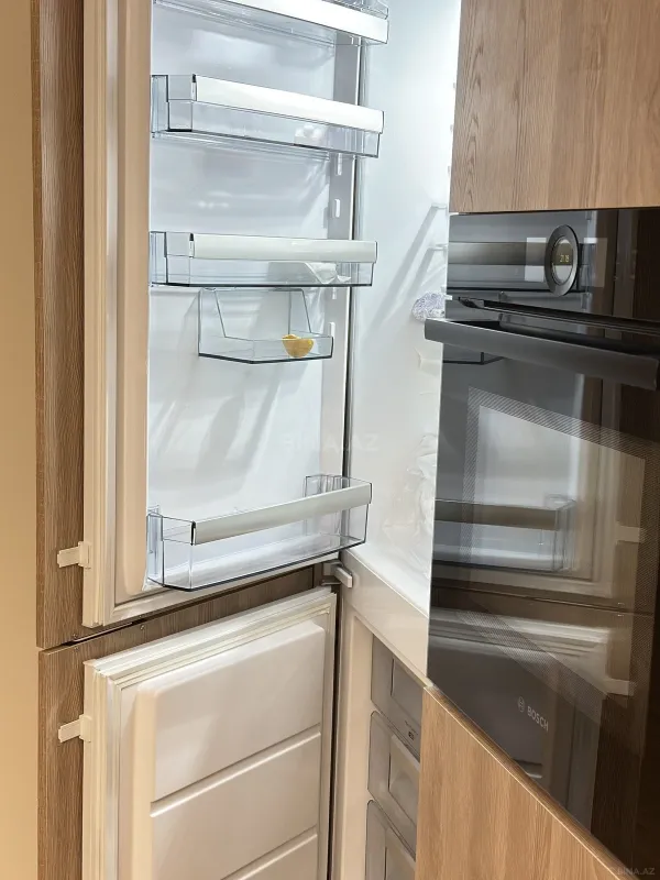 Kirayə verilir 2 otaqlı mənzil 97 m²