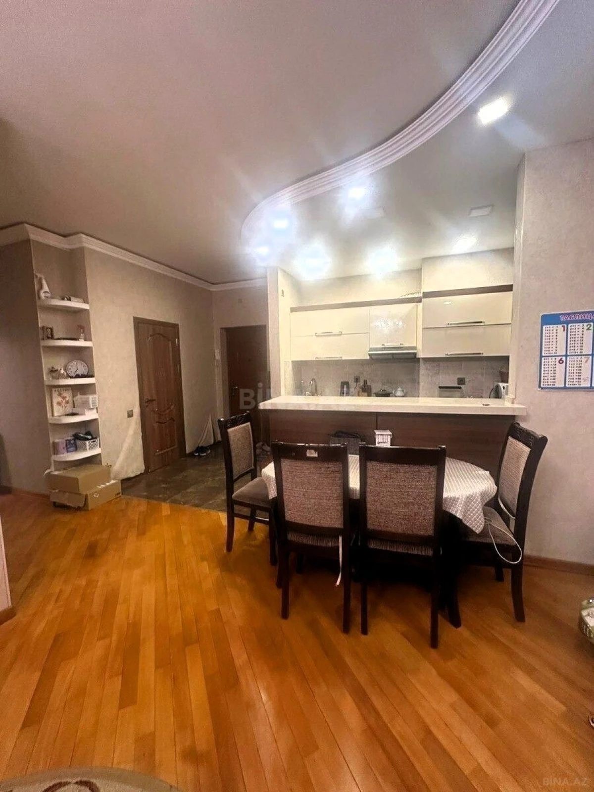 Satılır 3 otaqlı mənzil 83 m²