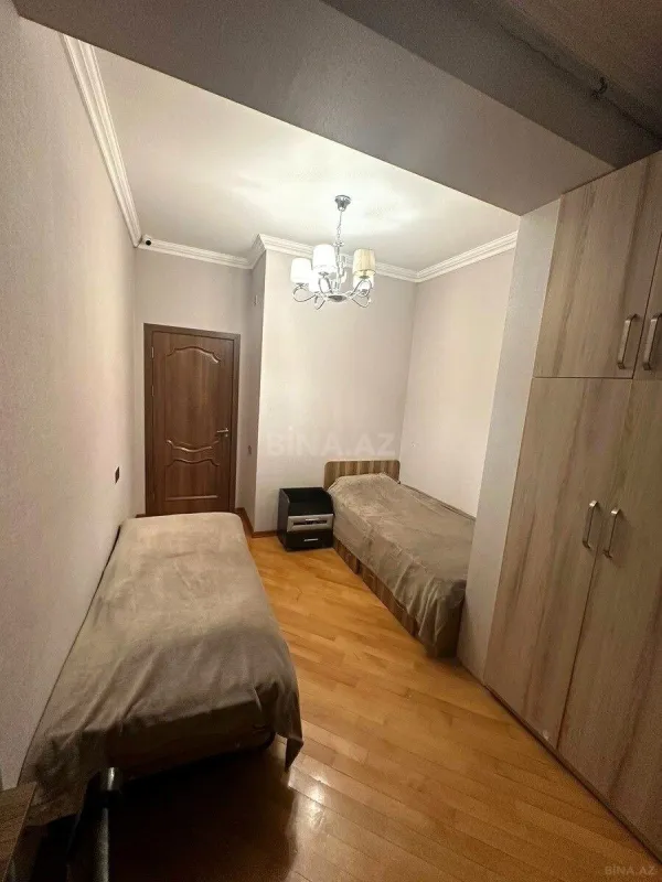 Satılır 3 otaqlı mənzil 83 m²