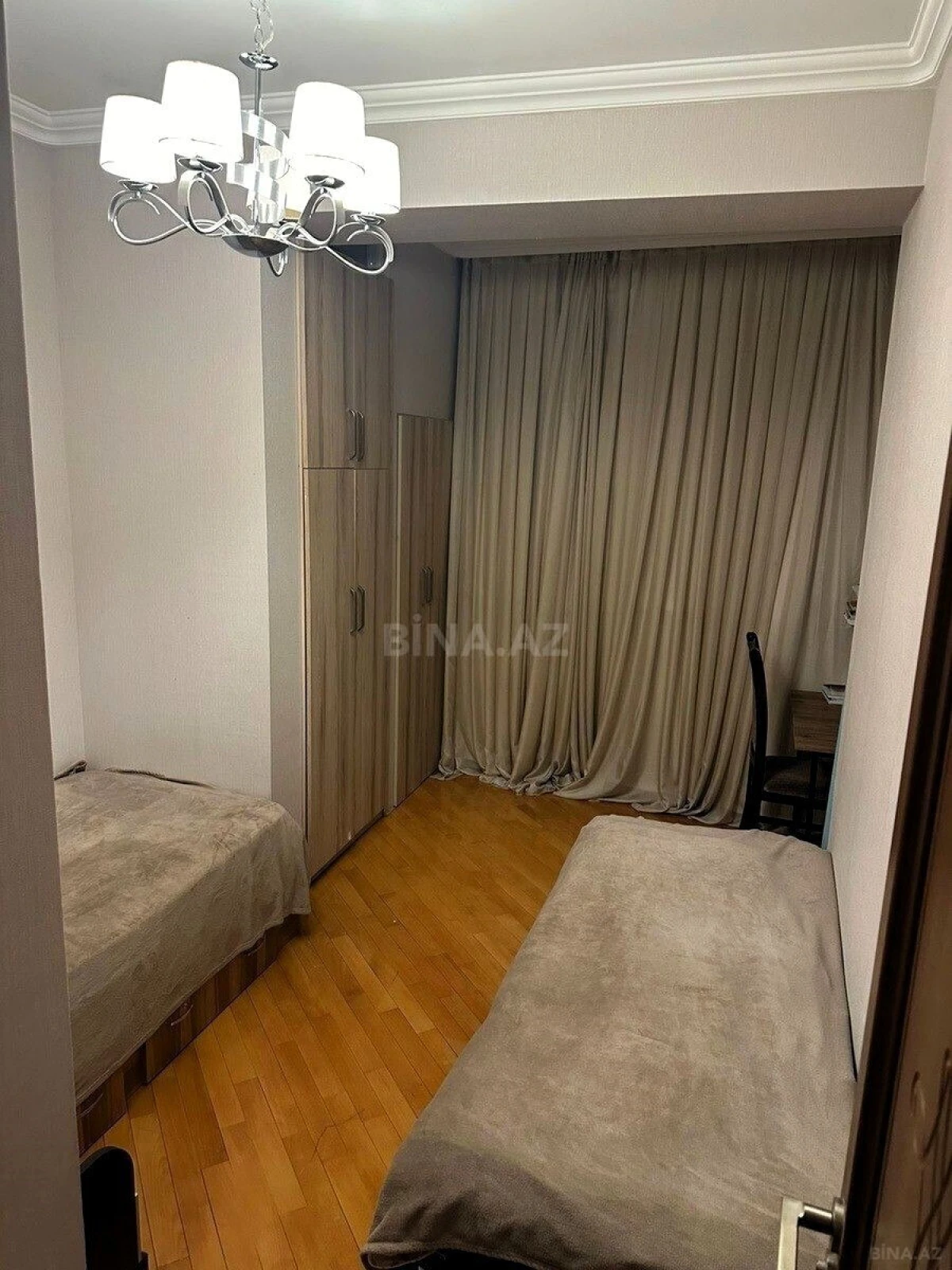 Satılır 3 otaqlı mənzil 83 m²