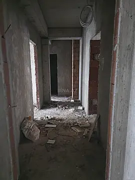 Satılır 2 otaqlı mənzil 88 m²